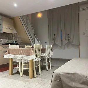 Yume House , Bari Italia